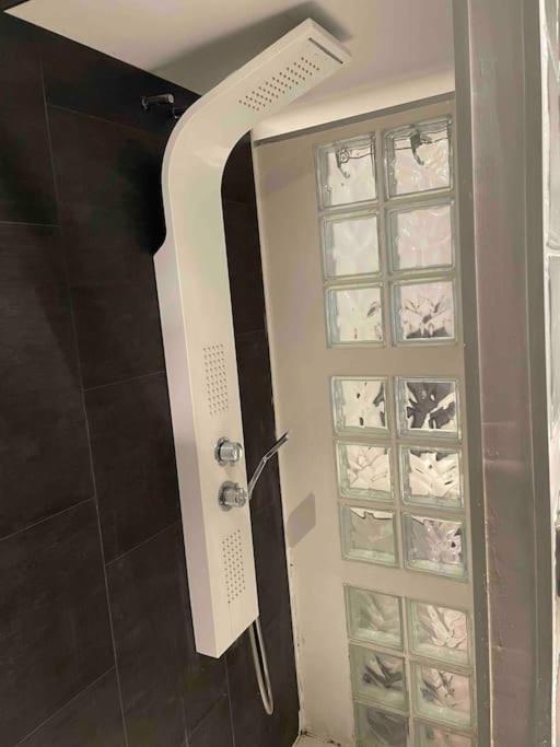 Ambre, Bel Appartement Proche Plage Du Debarquement Sommervieu エクステリア 写真
